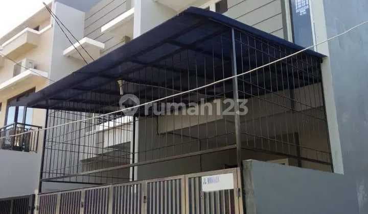 Rudy Cen Dijual Rumah Di Kepa Duri 4,5x15 Lokasi Strategis