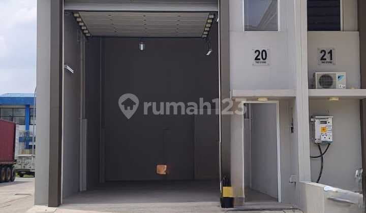 Rudy Cen Dijual Gudang Di Green Lake 6x20 Lokasi Strategis