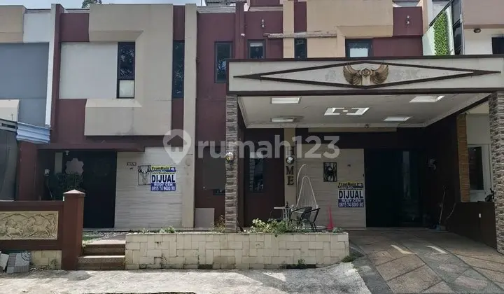 Rudy Cen Selling House in Casajardin 12X15 Casa Jardin