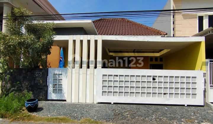 Affordable Ready-to-occupy House in Mojoklanggru, Surabaya. Location near Unair Campus, Campus A, ITS, Dharmahusada, Surabaya.