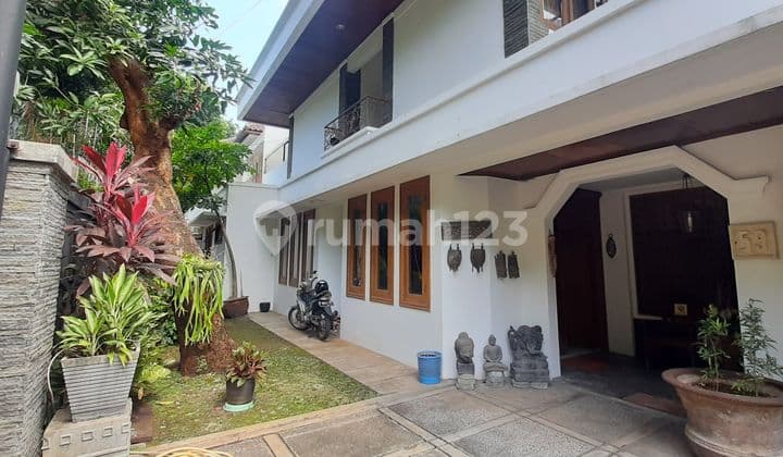 Serene home in a peaceful and secure neighborhood