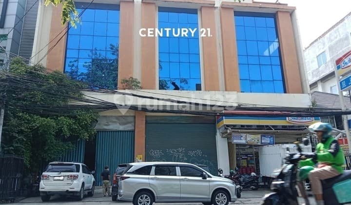 Dijual 3 Ruko Gandeng Strategis Bendungan Hilir Jakarta Pusat