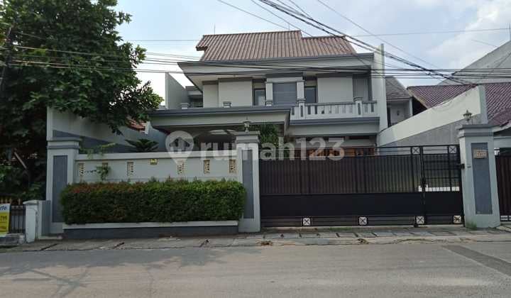 Jual Cepat Rumah di Cipete Parkir 6 Mobil