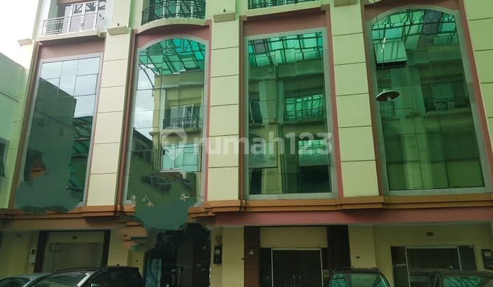 4.5-Story Shop-House in Complex at Pondok Indah Arterial Road, Ready to Occupy