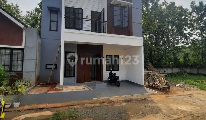 Rumah 2 Lantai Bagus di Palm Village Cinangka. Unfurnished