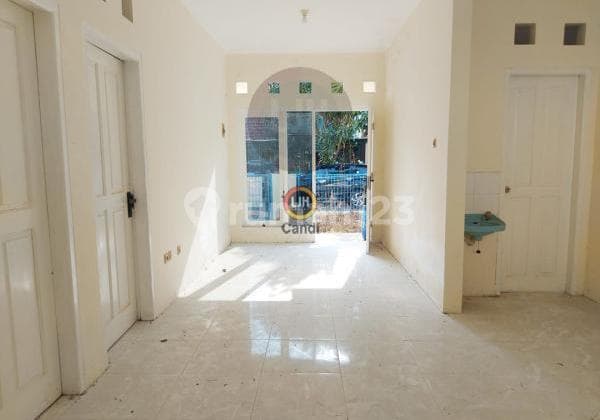 House in Oliander Graha Padma Semarang