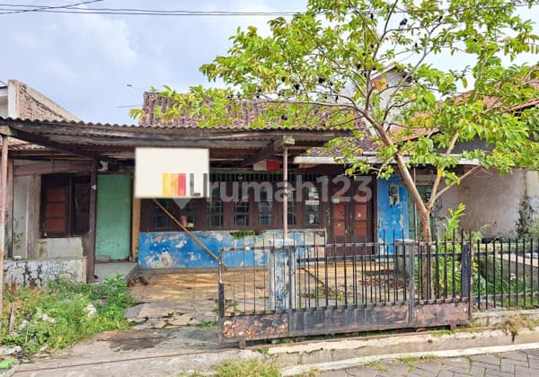 Rumah di Cempolorejo Semarang Barat