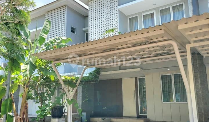 Modern 2-Story Comfortable House Near Discovery Lumina Shopping Center