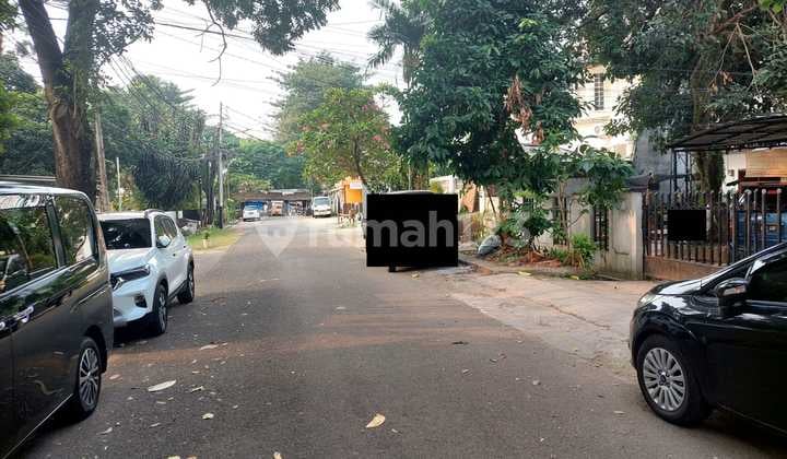 Tanah Strategis Bonus Bangunan Rumah di Lebak Bulus