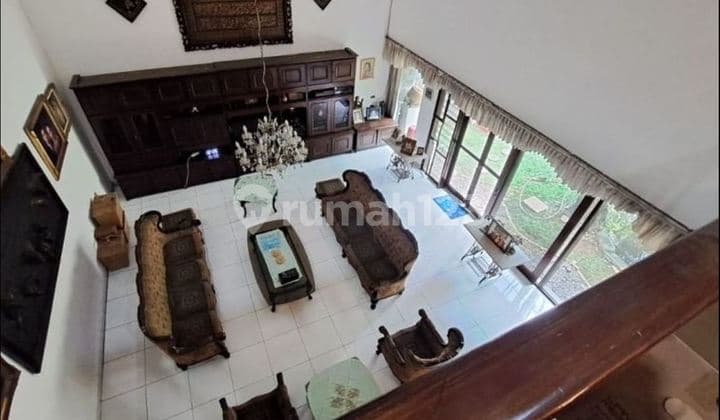 Rumah Stategis Cocok untuk Bisnis atau Tempat Tinggal Kemanggisan