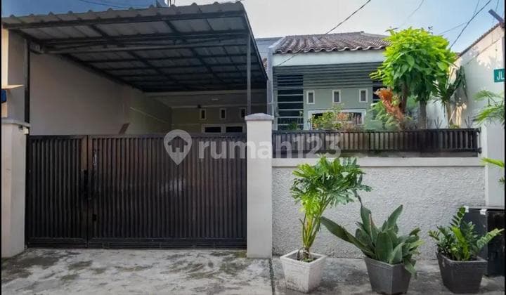 For Sale House on Jln Peningaran Barat Kebayoran Lama Jaksel