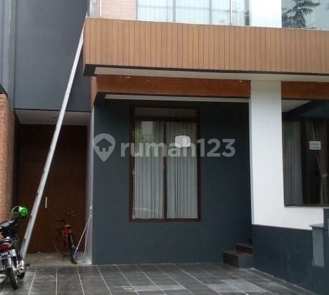 rumah baru dan murah di discovery bintaro jaya sektor 9