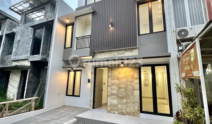Rumah Mewah di Accola Park Serpong , Buaran, Tangerang Selatan