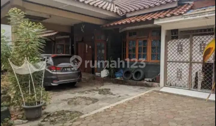 Nice Luxury House Ready to Live In, in Ulujami South Jakarta