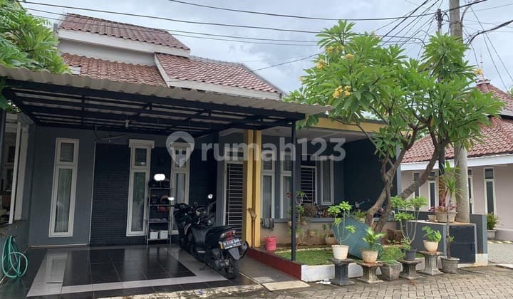 Rumah di Komplek Puri Paku Jaya Serpong, Graha Raya, Tangerang