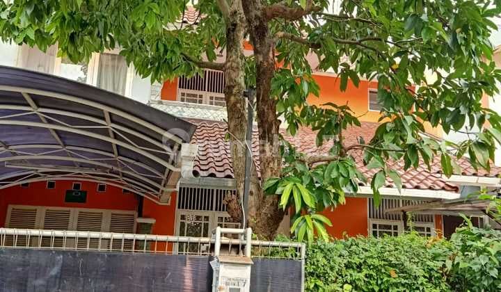 House in Bumi Pesanggrahan Mas, South Jakarta