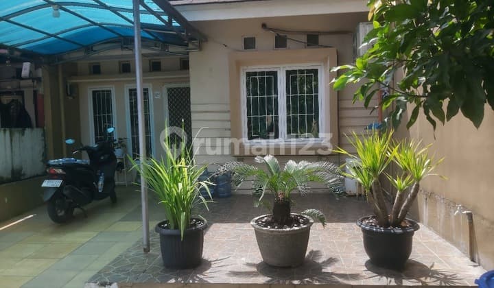 Rumah di Perumahan Taman Mutiara Paninggilan Utara, Ciledug