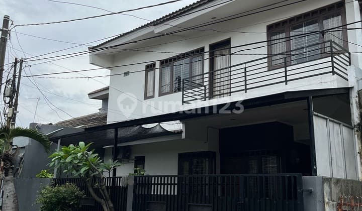 Rumah di Komplek Pamulang permai 1, Ciputat Tangerang Selatan