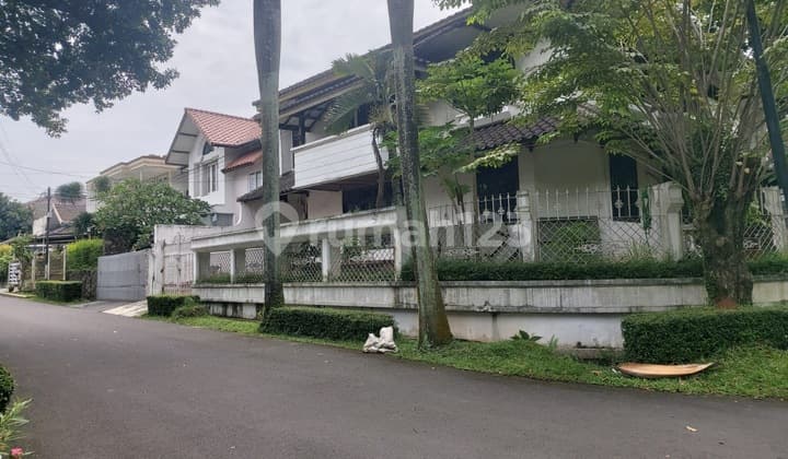 Rumah di Garuda Cendrawasih Bintaro Jaya sektor 1 Jakarta selatan