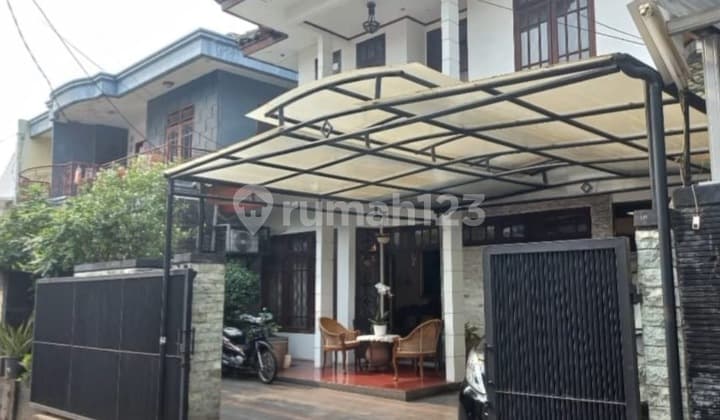 Rumah di Rawa Barat Kebayoran Baru Jakarta Selatan