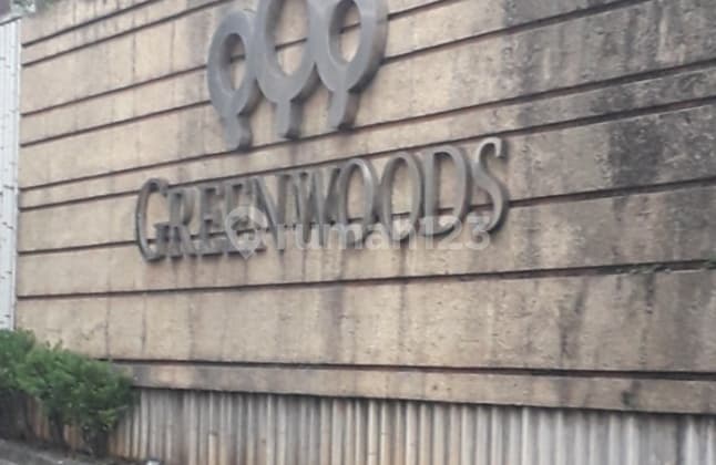 Rumah dengan Lokasi Yg Strategis.dan Lingkungan yang Nyaman