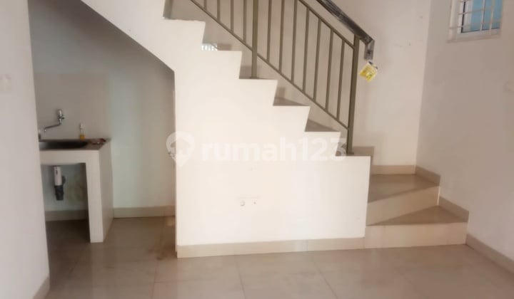Rumah Di Omaha Village Paramount Gading Serpong