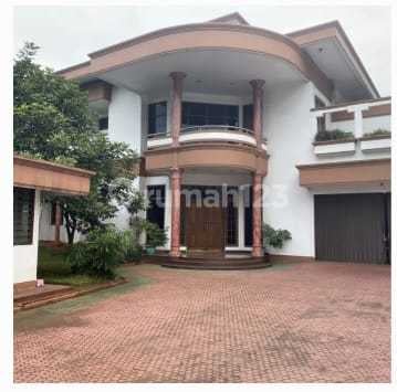 Luxury House For Quick Sale In Tomang Grogol Jakarta Roadside Position
