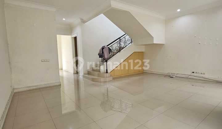 Rumah Kontrakan Bagus Siap di Huni Premier Golf Residence Modernland Tangerang