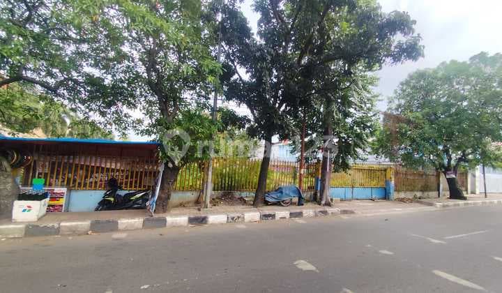 For Rent: Land Suitable for Pedel or F&B