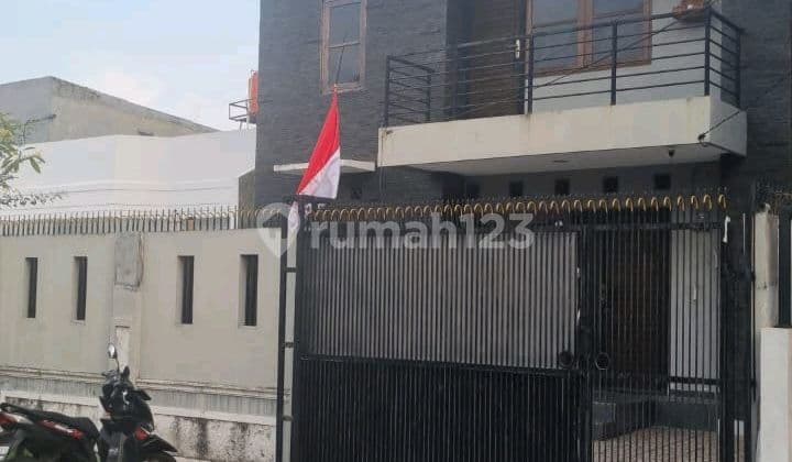 Disewakan Rumah Tangerang Kota Strategis