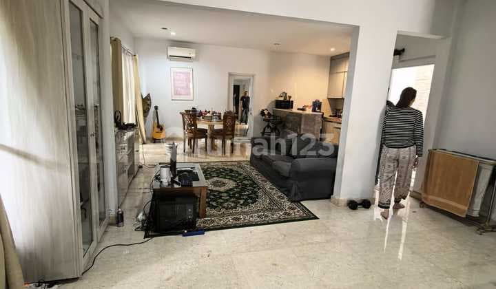 Neat Corner House in Modernland Tangerang