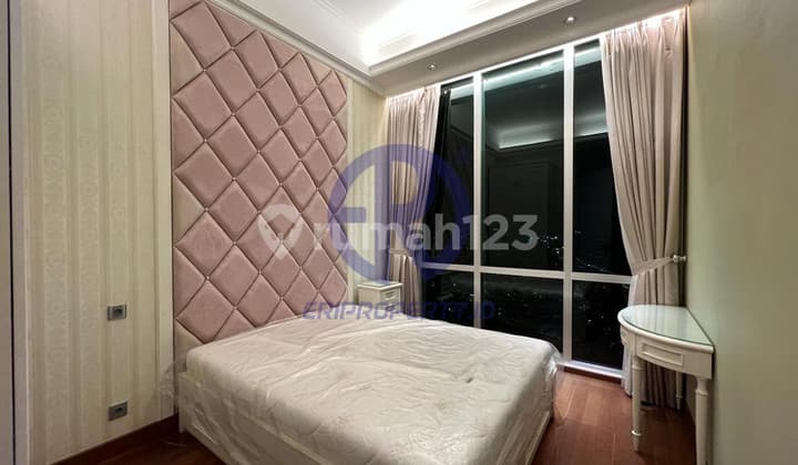 4 BR Cosmo Penthouse Kemang Village - 174 Sqm, Balcony $2,200