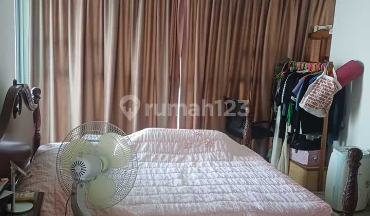 2 BR Intercon Kemang Village - 95 Sqm, High Floor Rp. 2 Miliar