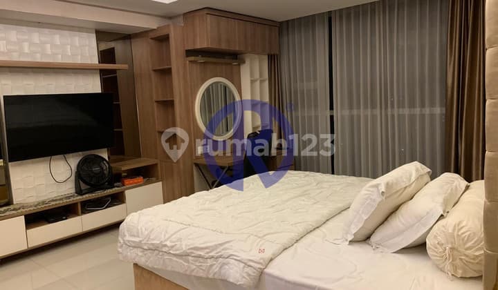2 BR Intercon Kemang Village - 95 Sqm, Balcony 18 Million