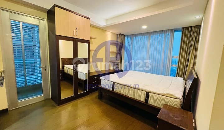 2+1 Bedroom Private Lift Kemang Village Infinity Tower