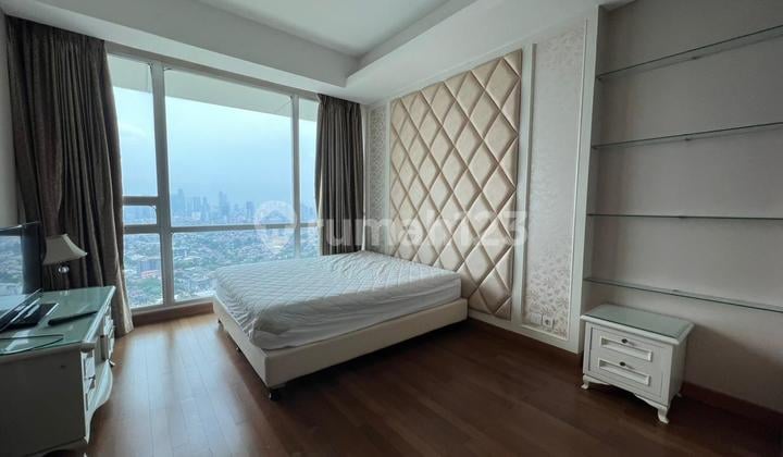 3 BR (2+1)Tiffany Kemang Village - 144 Sqm, Private Lift 32 Million