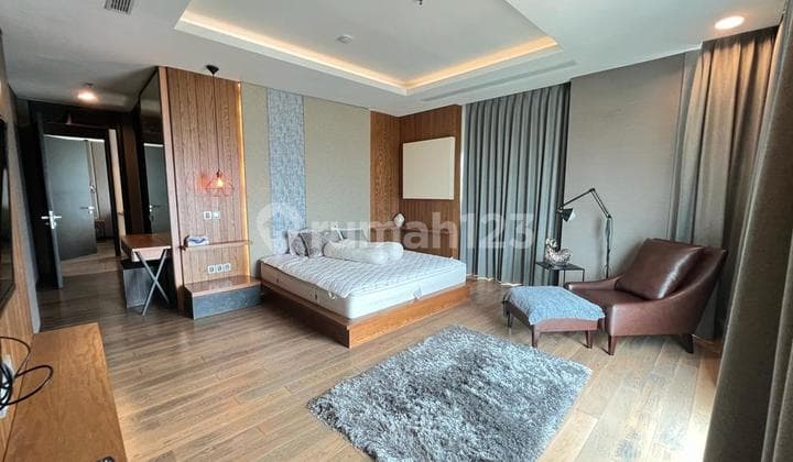 4 BR Bloomington 249 Sqm Type 02 Kemang Village $ 3600 High Floor