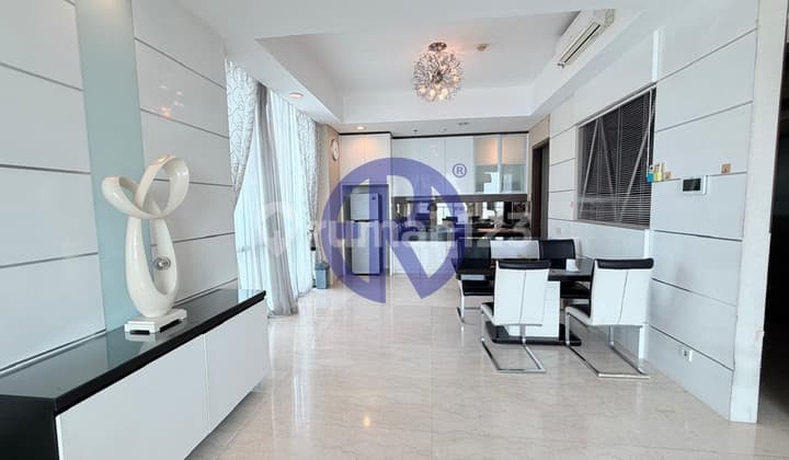 3 BR Private Lift - 165 Sqm Ritz Kemang Village $ 2,200