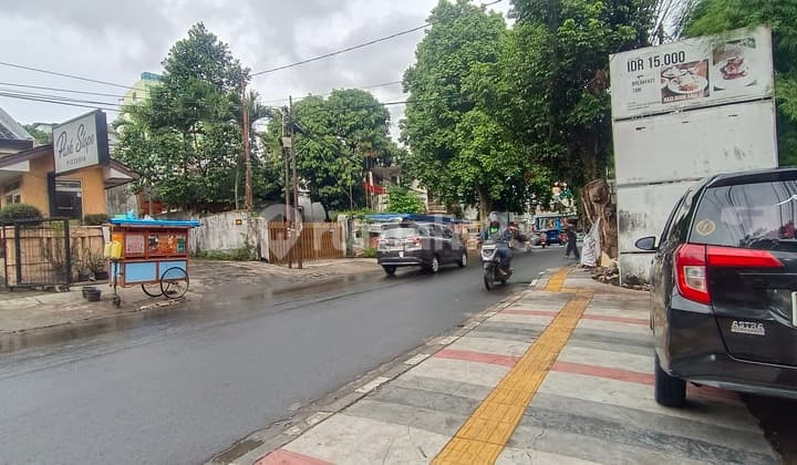 Sayap Cipaganti/ Cihampelas Bandung Kota, Strategis, Cocok untuk Usaha/ Kantor, SHM. Murah