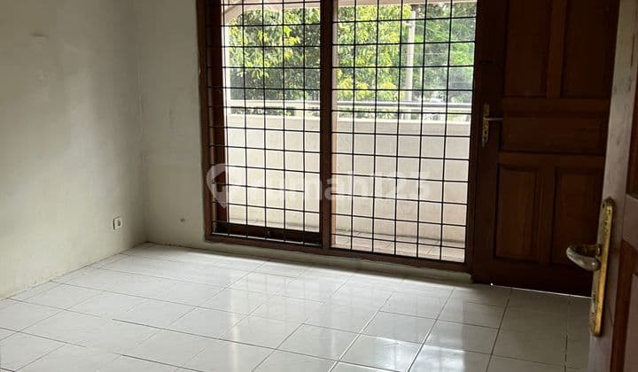 House in Turangga Suitable for 2-Storey Office