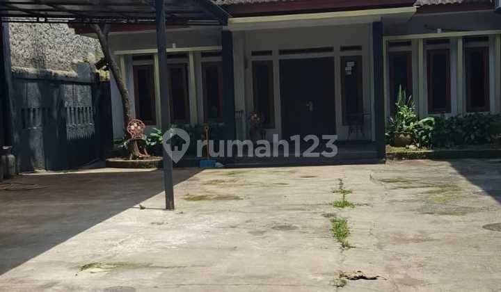 Rumah di Turangga Halaman Luas Siap Huni