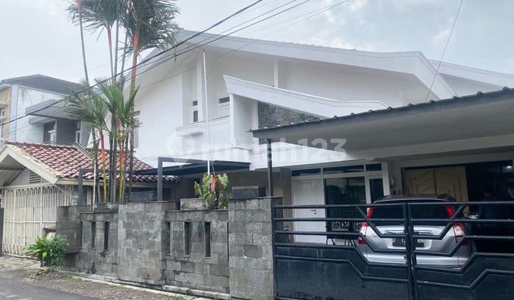 Rumah Bagus Strategis Tengah Kota Siap Huni Di Turangga Bandung