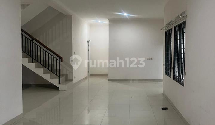 DIJUAL RUMAH LUAS SIAP HUNI SAYAP TKI TAMAN KOPO INDAH HUNIAN NYAMAN DAN STRATEGIS