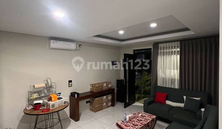 DISEWAKAN RUMAH 2 LANTAI DI KOTA BARU PARAHYANGAN (KBP) TATAR PUNAWANGI SEMI FURNISHED HUNIAN NYAMAN DAN SIAP HUNI