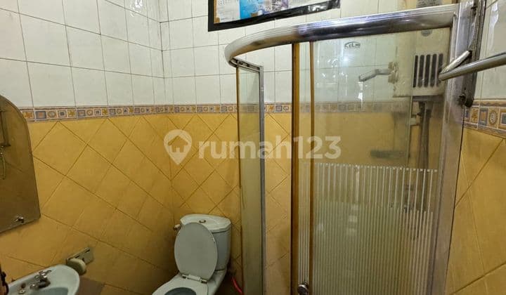 Rumah Strategis 2 Lantai Siap Huni di Sayap Lengkong Bandung ,,,,,,