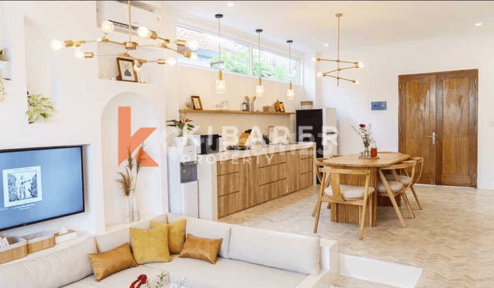 Tropical Mediterranean Three Bedroom Sunken Living Villa Set in Canggu YRR3253