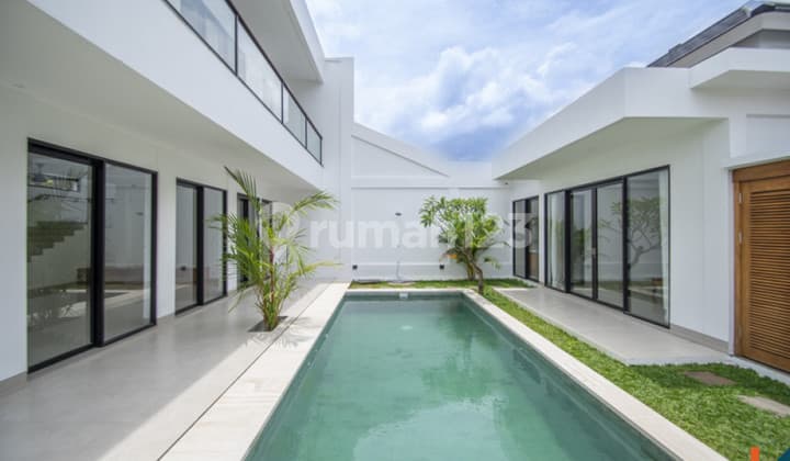 Twin Brand New Villa With Long Lease Near The Beach (Vila Twin Brand New dengan Sewa Jangka Panjang Dekat Pantai) Vl2522