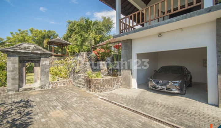Ocean View Freehold Villa In Buleleng VL2677