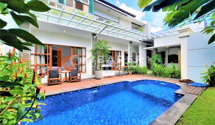 Beautiful Three Bedrooms Open Living Villa In Jimbaran Yrl2371
