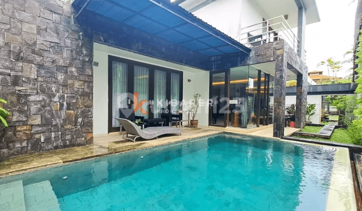 Silence Two-Bedrooms Villa with Private Pool in Umalas YRC5228